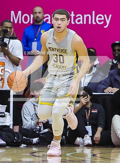 Thumbnail 1 in Montverde Academy vs. Utah Prep (Army National Guard Hoophall Classic) photogallery.