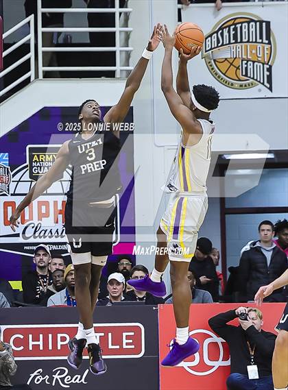 Thumbnail 2 in Montverde Academy vs. Utah Prep (Army National Guard Hoophall Classic) photogallery.