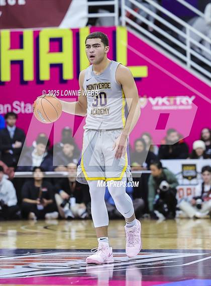 Thumbnail 3 in Montverde Academy vs. Utah Prep (Army National Guard Hoophall Classic) photogallery.