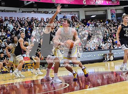 Thumbnail 2 in Montverde Academy vs. Utah Prep (Army National Guard Hoophall Classic) photogallery.