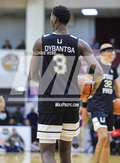 Thumbnail 3 in Montverde Academy vs. Utah Prep (Army National Guard Hoophall Classic) photogallery.