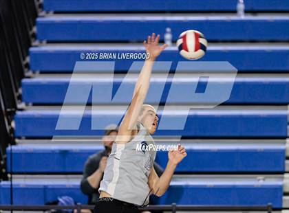 Thumbnail 2 in Eaglecrest vs. Grandview (CHSAA 5A Semifinal) photogallery.