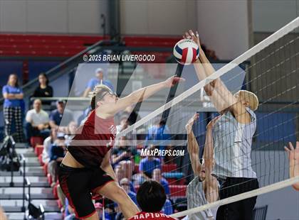 Thumbnail 3 in Eaglecrest vs. Grandview (CHSAA 5A Semifinal) photogallery.
