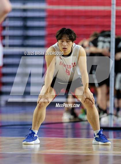 Thumbnail 3 in Eaglecrest vs. Grandview (CHSAA 5A Semifinal) photogallery.