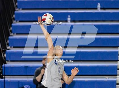 Thumbnail 1 in Eaglecrest vs. Grandview (CHSAA 5A Semifinal) photogallery.