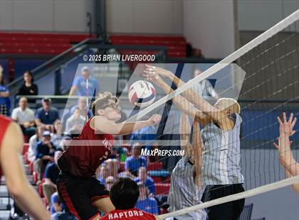 Thumbnail 2 in Eaglecrest vs. Grandview (CHSAA 5A Semifinal) photogallery.