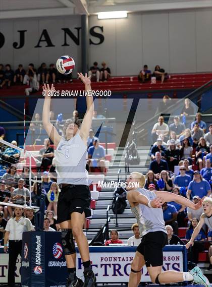 Thumbnail 3 in Eaglecrest vs. Grandview (CHSAA 5A Semifinal) photogallery.
