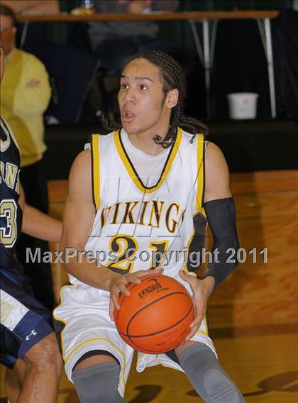 Thumbnail 1 in Clarion-Limestone @ Venango Catholic photogallery.