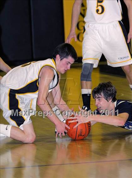 Thumbnail 3 in Clarion-Limestone @ Venango Catholic photogallery.
