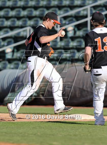 Thumbnail 2 in Knob Noster vs Lexington photogallery.