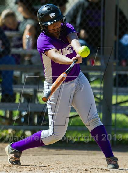 Thumbnail 3 in Sweeny vs. Angleton (1st Capitol Classic) photogallery.