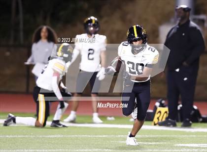 Thumbnail 2 in Bishop O'Dowd @ Moreau Catholic photogallery.