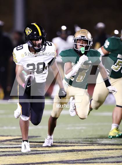 Thumbnail 1 in Bishop O'Dowd @ Moreau Catholic photogallery.