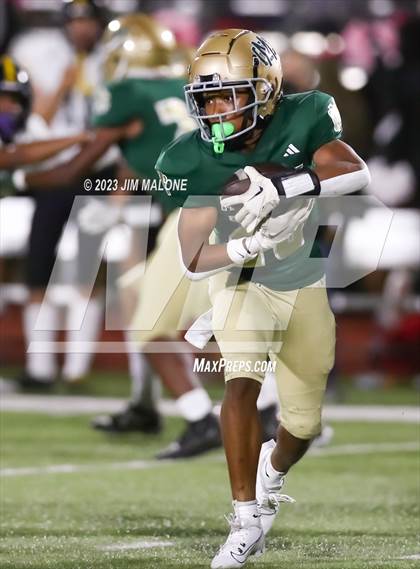 Thumbnail 2 in Bishop O'Dowd @ Moreau Catholic photogallery.