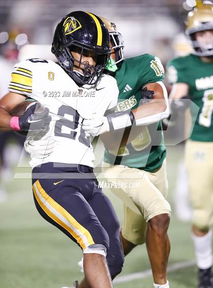 Thumbnail 1 in Bishop O'Dowd @ Moreau Catholic photogallery.
