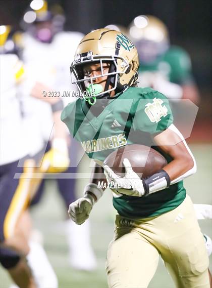 Thumbnail 2 in Bishop O'Dowd @ Moreau Catholic photogallery.