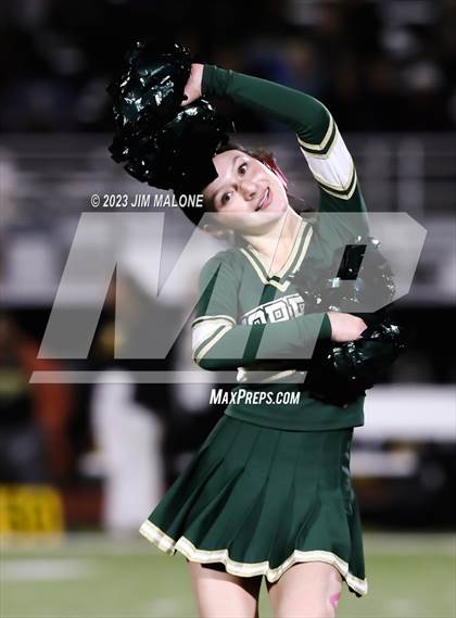 Thumbnail 2 in Bishop O'Dowd @ Moreau Catholic photogallery.