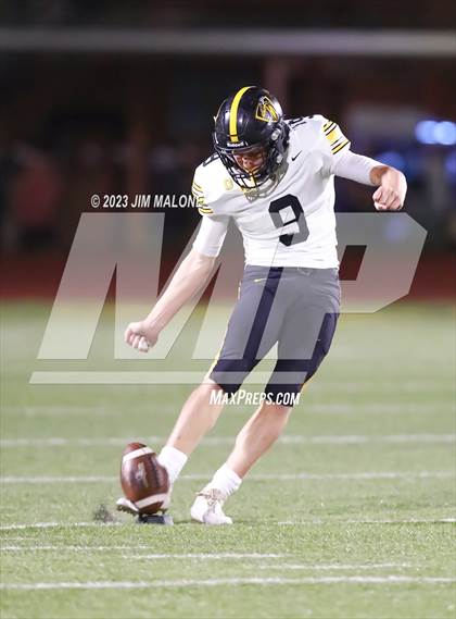 Thumbnail 1 in Bishop O'Dowd @ Moreau Catholic photogallery.