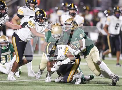 Thumbnail 2 in Bishop O'Dowd @ Moreau Catholic photogallery.