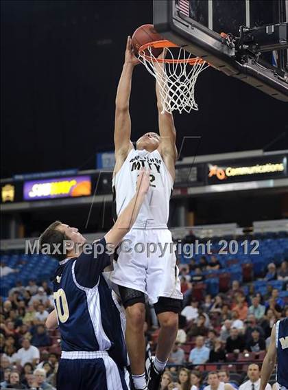 Thumbnail 1 in La Costa Canyon vs. Archbishop Mitty (CIF State D2 Final) photogallery.