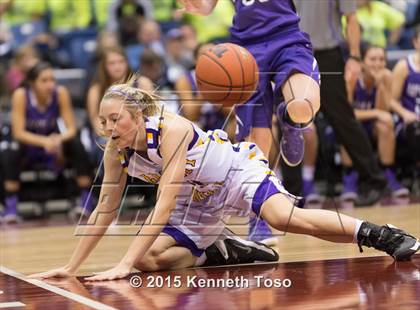 Thumbnail 2 in Abilene Wylie vs. Liberty Hill (UIL 4A Semifinal) photogallery.
