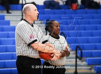 Thumbnail 2 in Madison vs. Cypress Creek (McDonald's Texas Invitational) photogallery.