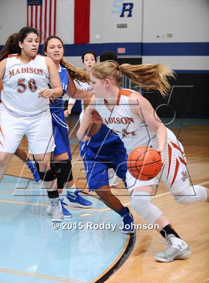 Thumbnail 3 in Madison vs. Cypress Creek (McDonald's Texas Invitational) photogallery.