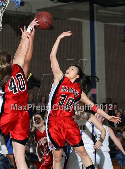 Thumbnail 2 in Masuk @ Bacon Academy (CIAC Class L 2nd Round) photogallery.