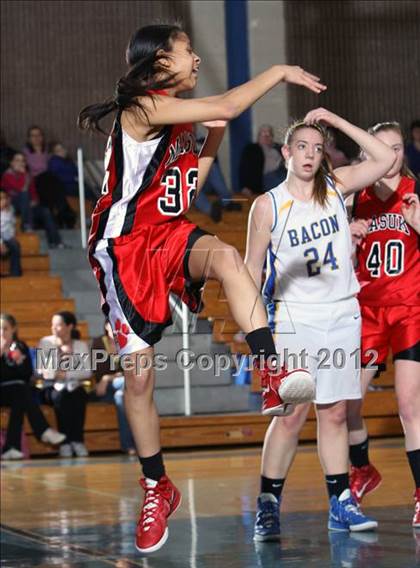 Thumbnail 3 in Masuk @ Bacon Academy (CIAC Class L 2nd Round) photogallery.