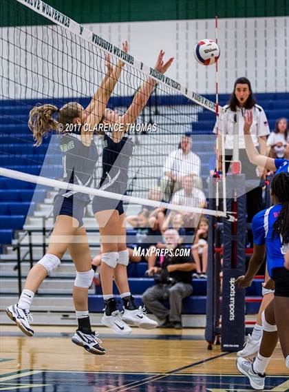 Thumbnail 3 in Riverside @ Woodgrove photogallery.