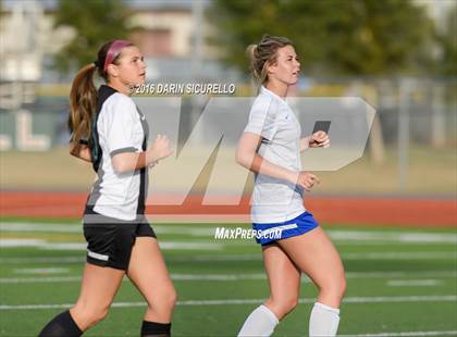 Thumbnail 2 in Highland vs. Mesquite (Coyote Classic Tournament) photogallery.
