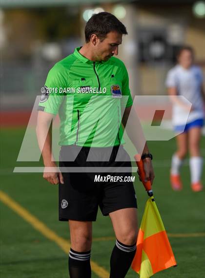 Thumbnail 3 in Highland vs. Mesquite (Coyote Classic Tournament) photogallery.
