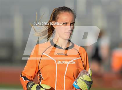 Thumbnail 1 in Highland vs. Mesquite (Coyote Classic Tournament) photogallery.