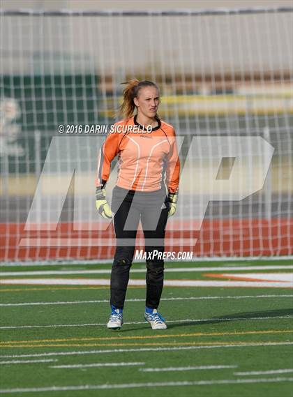 Thumbnail 1 in Highland vs. Mesquite (Coyote Classic Tournament) photogallery.