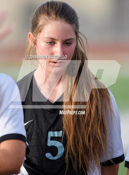 Thumbnail 1 in Highland vs. Mesquite (Coyote Classic Tournament) photogallery.