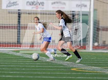 Thumbnail 1 in Highland vs. Mesquite (Coyote Classic Tournament) photogallery.