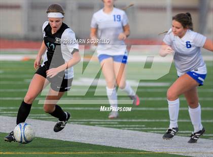 Thumbnail 3 in Highland vs. Mesquite (Coyote Classic Tournament) photogallery.