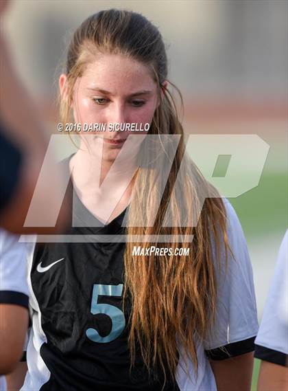 Thumbnail 3 in Highland vs. Mesquite (Coyote Classic Tournament) photogallery.
