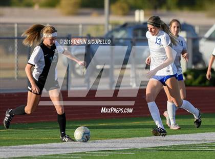Thumbnail 1 in Highland vs. Mesquite (Coyote Classic Tournament) photogallery.