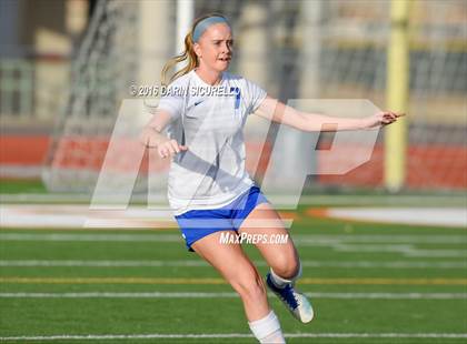 Thumbnail 3 in Highland vs. Mesquite (Coyote Classic Tournament) photogallery.