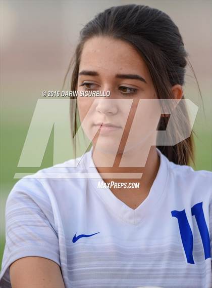 Thumbnail 3 in Highland vs. Mesquite (Coyote Classic Tournament) photogallery.