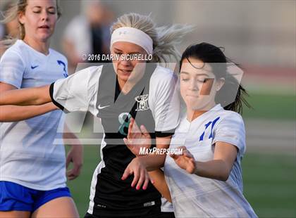 Thumbnail 1 in Highland vs. Mesquite (Coyote Classic Tournament) photogallery.