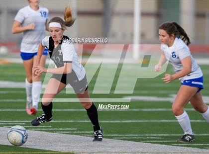 Thumbnail 2 in Highland vs. Mesquite (Coyote Classic Tournament) photogallery.