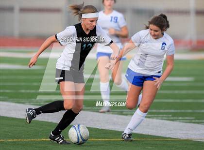 Thumbnail 3 in Highland vs. Mesquite (Coyote Classic Tournament) photogallery.