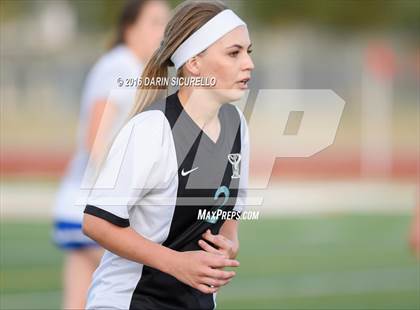 Thumbnail 3 in Highland vs. Mesquite (Coyote Classic Tournament) photogallery.