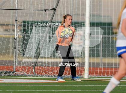 Thumbnail 1 in Highland vs. Mesquite (Coyote Classic Tournament) photogallery.