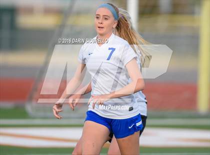 Thumbnail 2 in Highland vs. Mesquite (Coyote Classic Tournament) photogallery.
