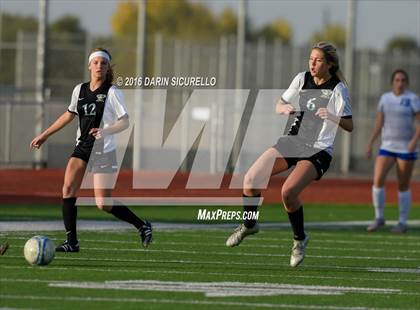 Thumbnail 2 in Highland vs. Mesquite (Coyote Classic Tournament) photogallery.