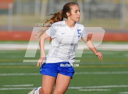 Thumbnail 2 in Highland vs. Mesquite (Coyote Classic Tournament) photogallery.