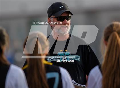 Thumbnail 1 in Highland vs. Mesquite (Coyote Classic Tournament) photogallery.